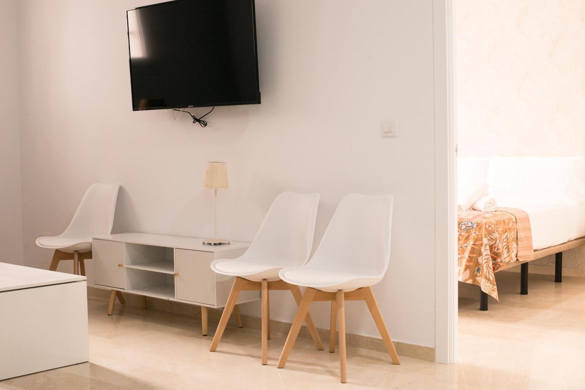 Apartamentos La Pila Del Pato Севилья Экстерьер фото